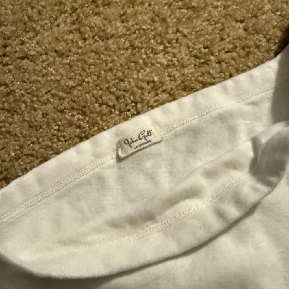 Brandy Melville White Asymmetrical Crop Top - Picture 2 of 3
